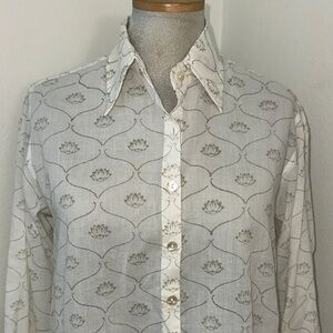 Kerry Cassill lotus print ivory button up down 100% cotton 1 M medium